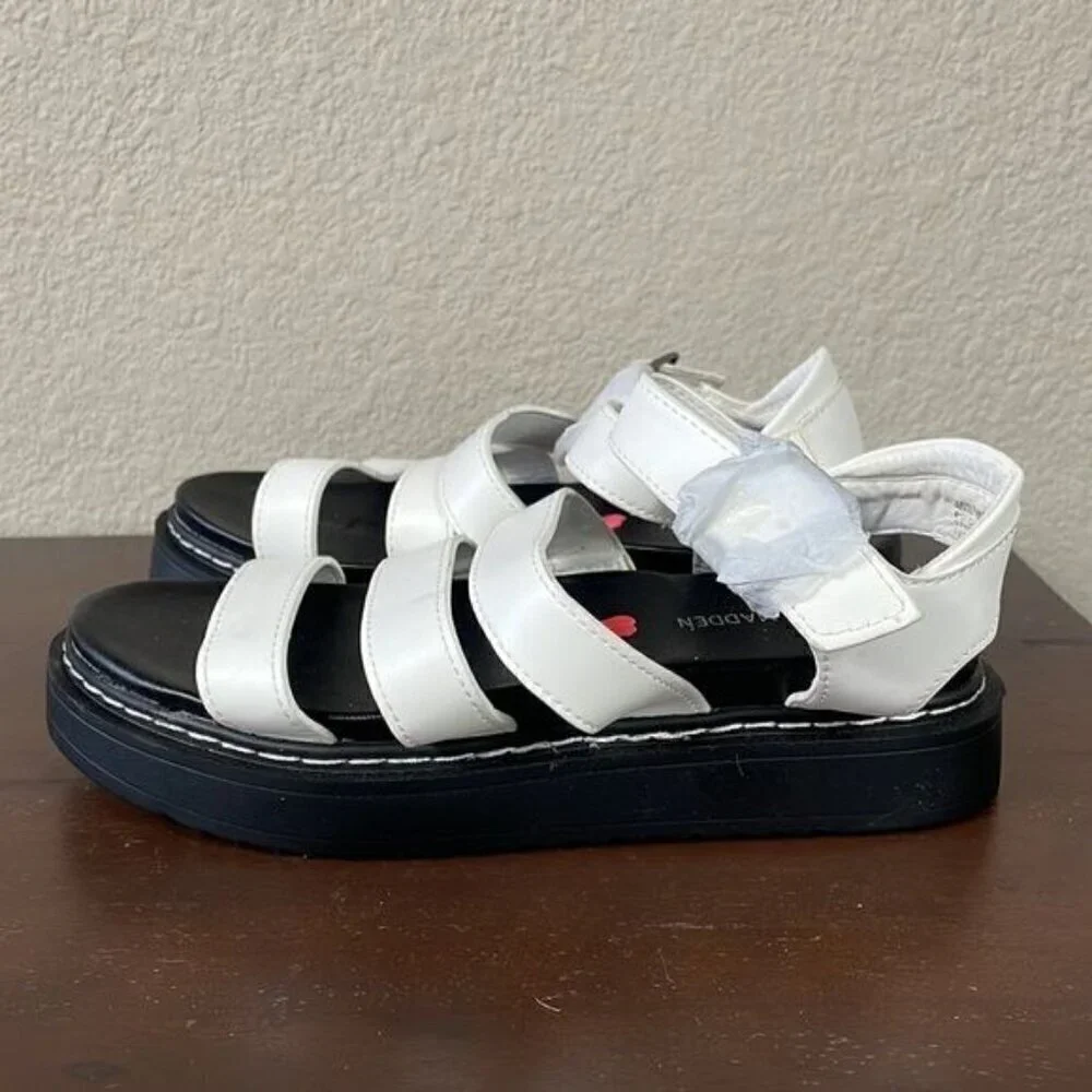 New Steve Madden Jcanddy Strappy White Sandal Spring Summer Sz Girls 3